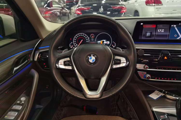 Used BMW 5 Series 2019 530Li Leading Model Luxury Package
