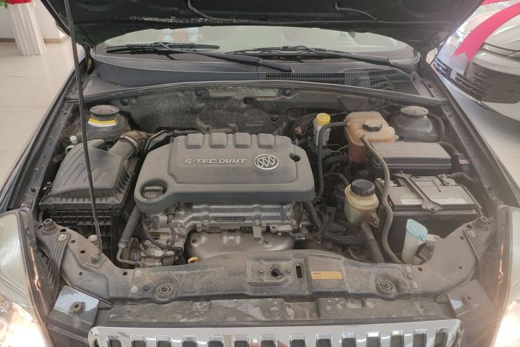 Used Buick Excelle 2015 1.5L Automatic Classic Model
