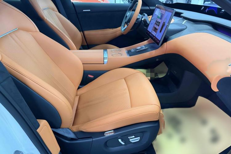 Used Xiaomi Auto YU7 2025 Ultra-Long Range High-Performance All-Wheel-Drive Max Edition
