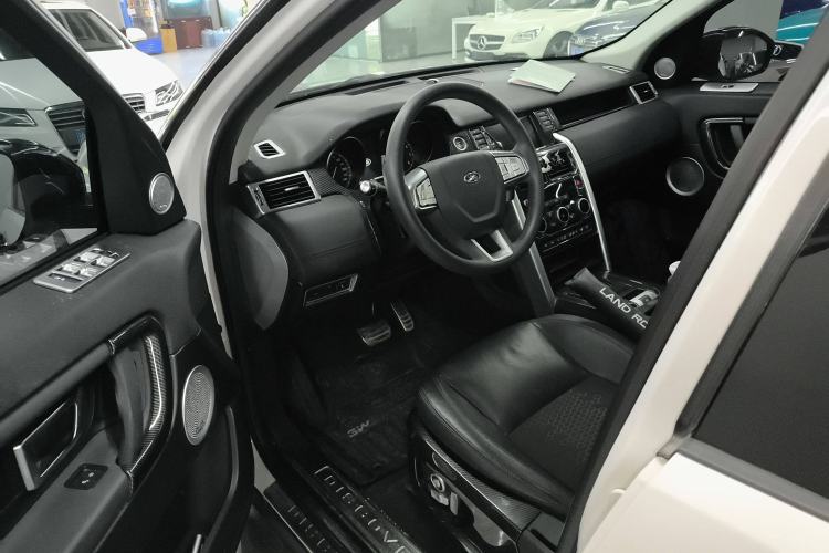 Used Land Rover Discovery Sport 2017 2.0T PURE
