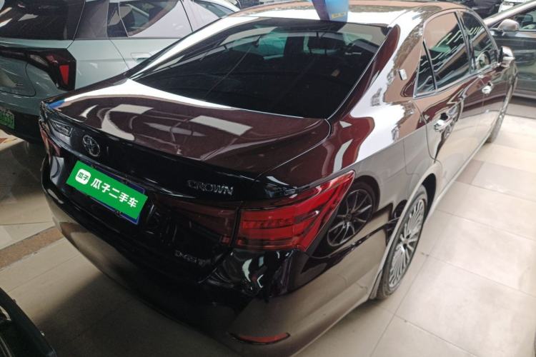 Used Toyota Crown 2018 2.0T Sport Edition
