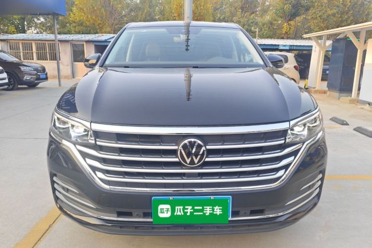 Used Volkswagen Viloran 2024 380TSI Premium Edition
