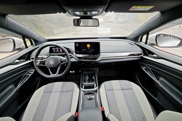 Used Volkswagen ID.4 CROZZ 2022 Standard Range PURE Edition
