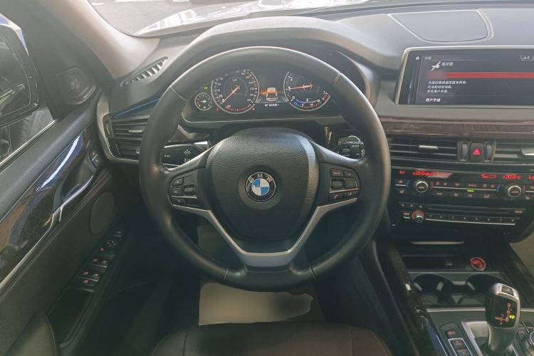 Used BMW X5 2017 xDrive28i
