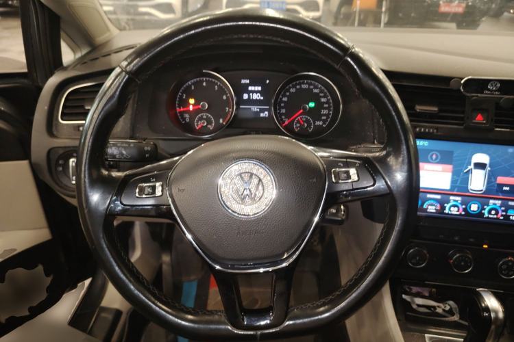 Used Volkswagen Golf 2015 1.6L Automatic Comfort Model