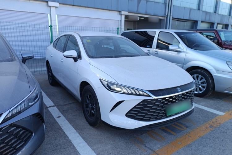 Used BYD Qin PLUS 2025 DM-i Smart Drive 55KM Leading Model
