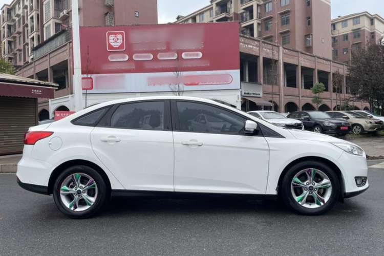 Used Ford Focus 2017 Sedan 1.6L Automatic Comfort Plus SmartDrive Edition