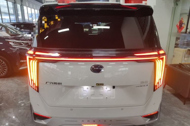 Used GAC Trumpchi M8 2023 Zongshi Series Dual-Motor Supreme Edition
