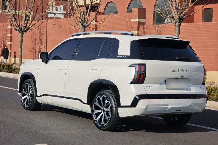 Used AION V 2024 Aion Tyrannosaurus 650 Smart Luxury Edition
