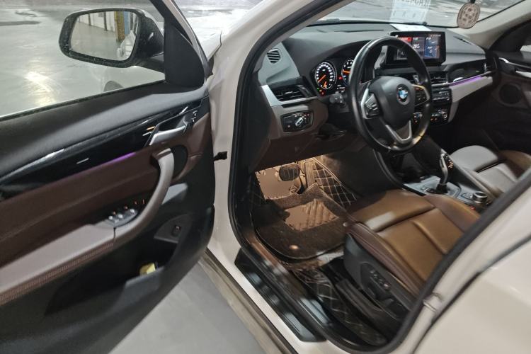 Used BMW X1 2020 sDrive25Li Leading Model
