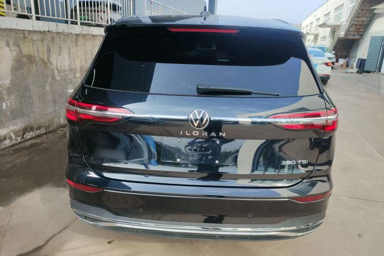 Used Volkswagen Viloran 2024 380TSI Premium Edition
