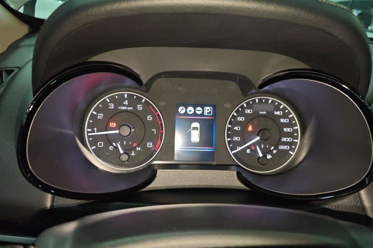 Used Dongfeng Aeolus AX5 2017 1.4T Automatic Fun Edition
