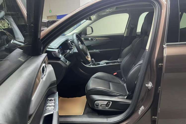 Used Lynk & Co 01 2017 2.0T Two-Wheel Drive Pro Edition
