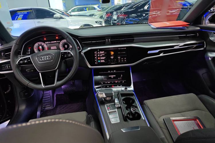 Used Audi A6L 2024 45 TFSI quattro Prestige Dynamic Edition
