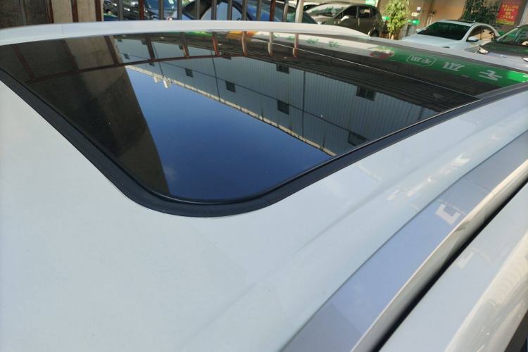 Used AION Y 2022 Plus 70 Tech Edition
