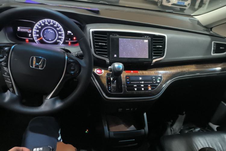 Used Honda Odyssey 2015 2.4L Smart Edition