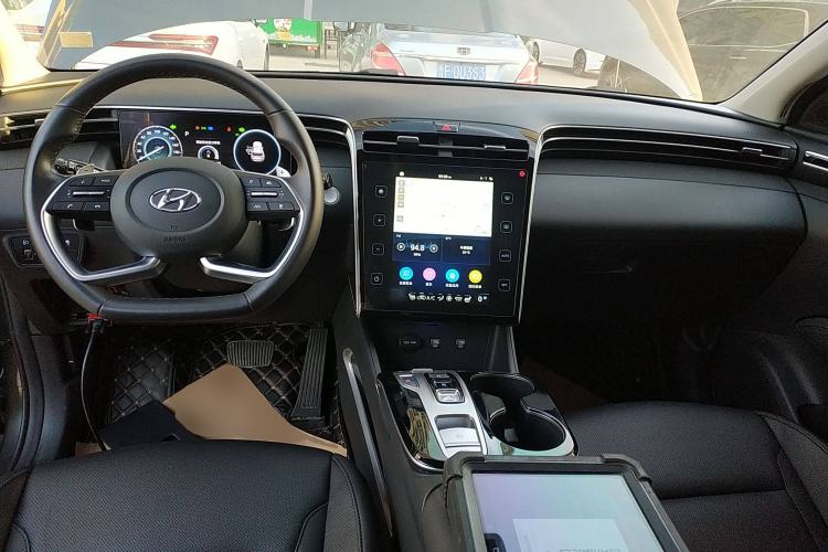 Used Hyundai Tucson 2022 Tucson L 2.0L Hybrid · Flagship Edition
