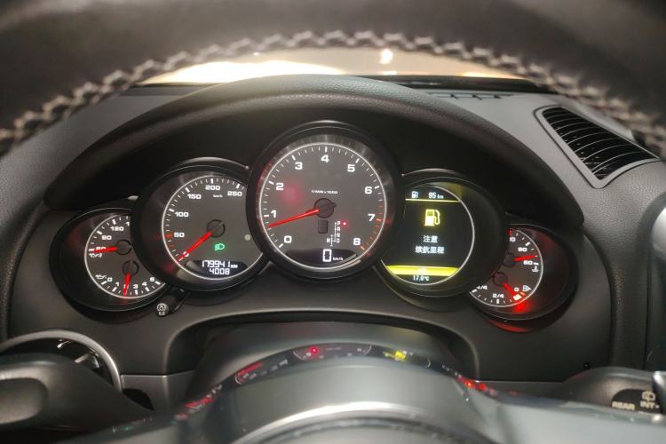 Used Porsche Cayenne 2016 Cayenne Platinum Edition 3.0T
