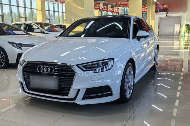 Used Audi A3 2018 30th Anniversary Edition Limousine 35 TFSI Fashion Model