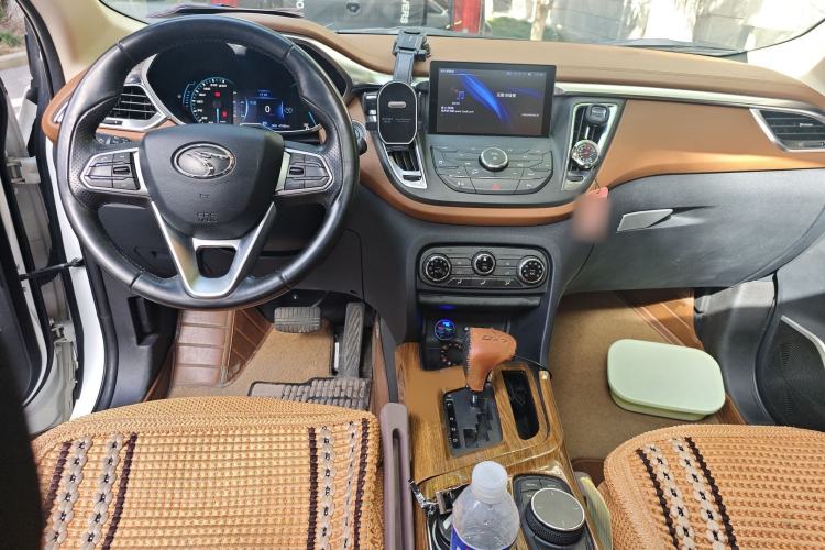 Used Soueast DX7 2015 1.5T Automatic Luxury Model
