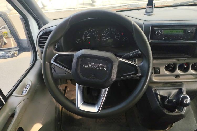 Used JMC Transit 2017 2.8T Commercial Version Short Wheelbase Mid-Roof 6/7/8-Seater JX493
