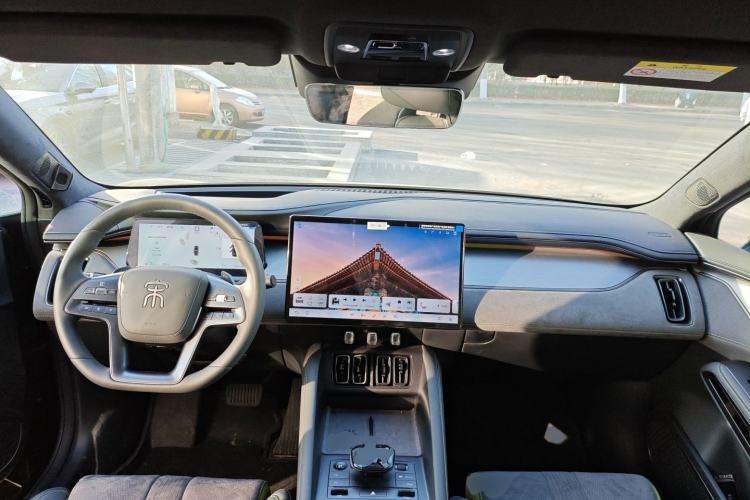 Used BYD Song L EV 2025 Intelligent Driving Version 602 km Range LiDAR-equipped All-Wheel-Drive Type