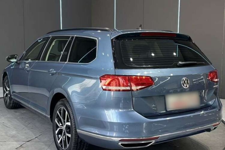 Used Volkswagen Variant 2018 380TSI Two-Wheel Drive Comfort Edition
