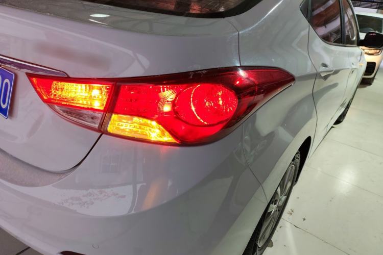 Used Hyundai Elantra 2015 1.6L Automatic Fashion Model
