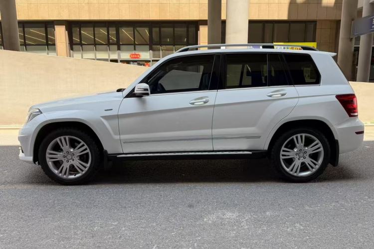 Used Mercedes-Benz GLK-Class 2015 GLK 260 4MATIC Dynamic Edition Ultimate Version
