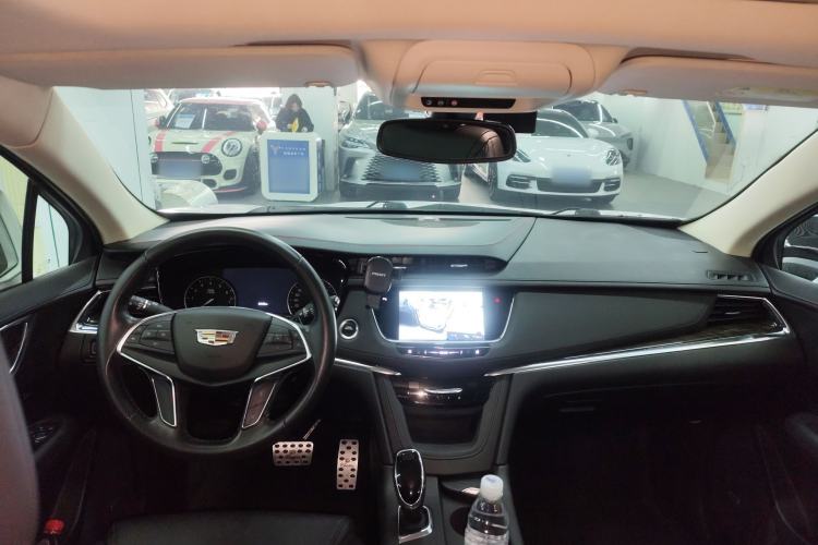 Used Cadillac XT5 2018 28T Four-Wheel Drive Luxury Model
