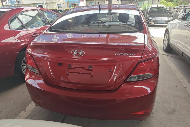 Used Hyundai Verna 2014 1.4L Manual Smart GLS Trim
