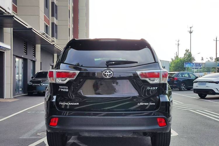 Used Toyota Highlander 2015 2.0T Four-Wheel Drive Ultimate Edition 7-Seater
