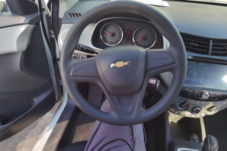 Used Chevrolet Sail 2015 Sail 3 1.3L AMT Ideal Edition
