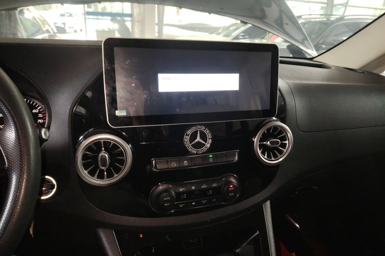 Used Mercedes-Benz Vito 2016 2.0T Elite Edition