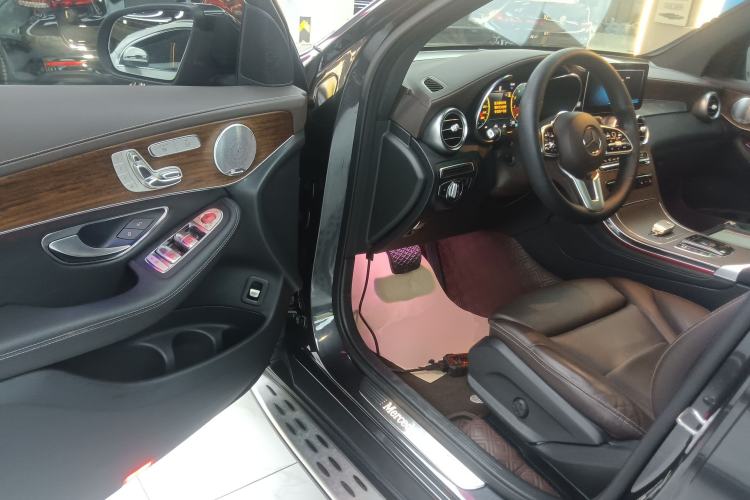 Used Mercedes-Benz GLC 2021 GLC 300 L 4MATIC Dynamic Model