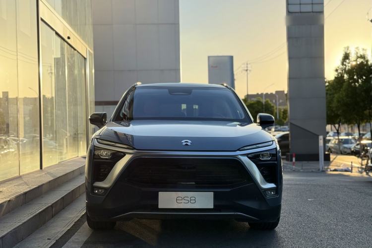 Used Nio ES8 2018 355 km Base Version 7-Seater Edition
