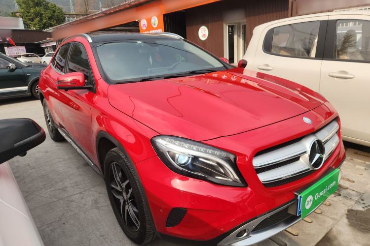 Used Mercedes-Benz GLA 2015 GLA 200 Fashion Model
