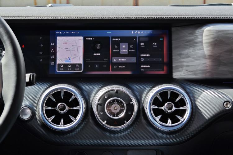 Used Tank 300 2021 2.0T Monet Tribute Limited Edition