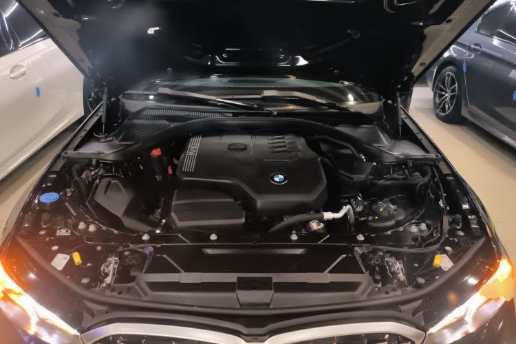 Used BMW 3 Series 2024 325i M Sport Package
