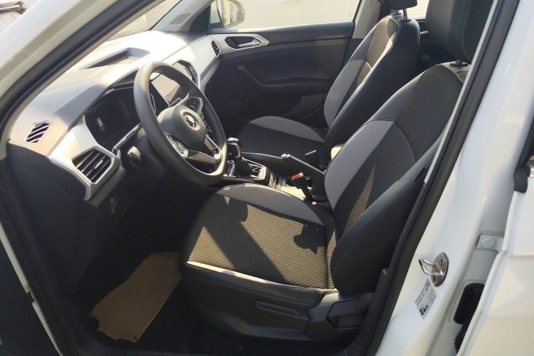 Used Volkswagen Tacqua 2021 200TSI DSG JoyConnect Edition
