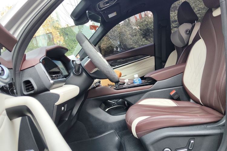 Used Geely Auto Monjaro L 2021 2.0TD DCT EVO Two-Wheel Drive Prestige Version
