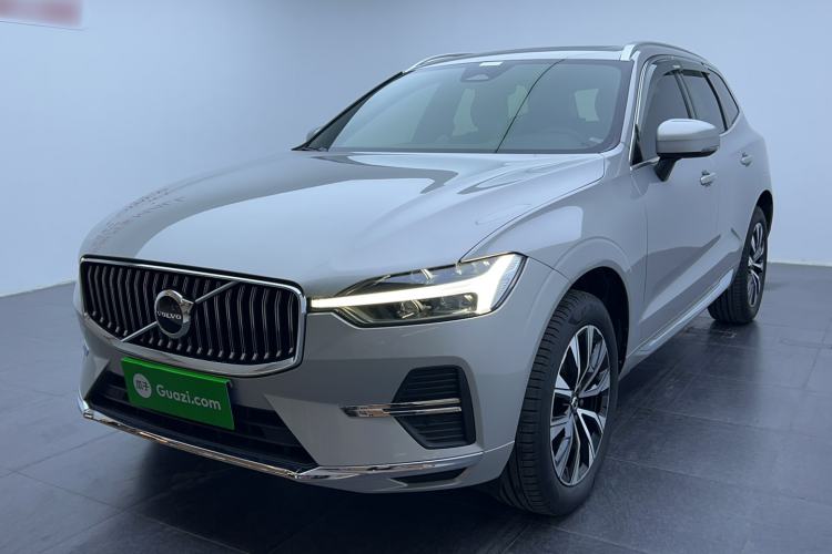 Used Volvo XC60 2023 B5 4x4 Smart Luxury Edition