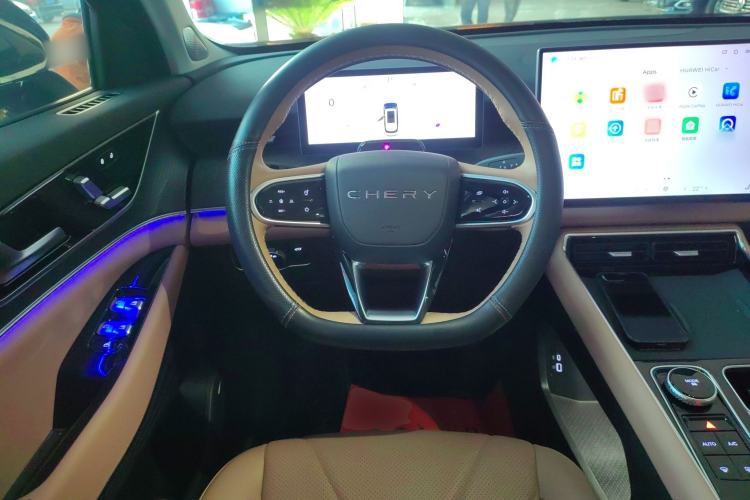 Used Chery Tiggo 8 L 2024 2.0T Two-Wheel Drive Prestige Version 5 Seats