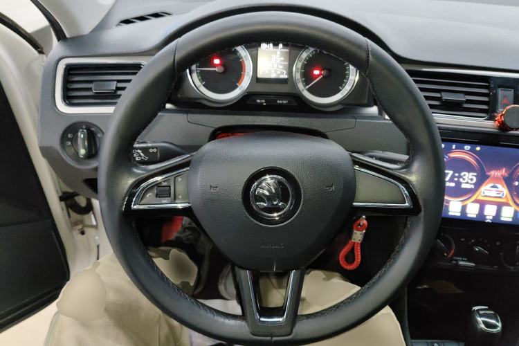 Used Skoda Rapid 2019 1.5L Automatic Comfort Edition China VI Standard
