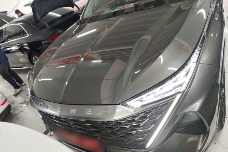 Used Roewe RX9 2023 2.0T Two-Wheel Drive Enjoyment Version
