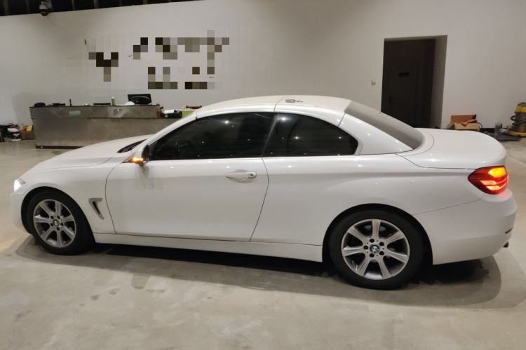 Used BMW 4 Series 2016 420i Convertible Fashion Model