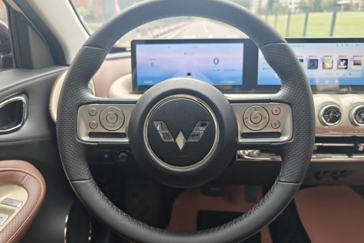 Used Wuling Bingo 2023 333 km Lingxi Connected+ Version
