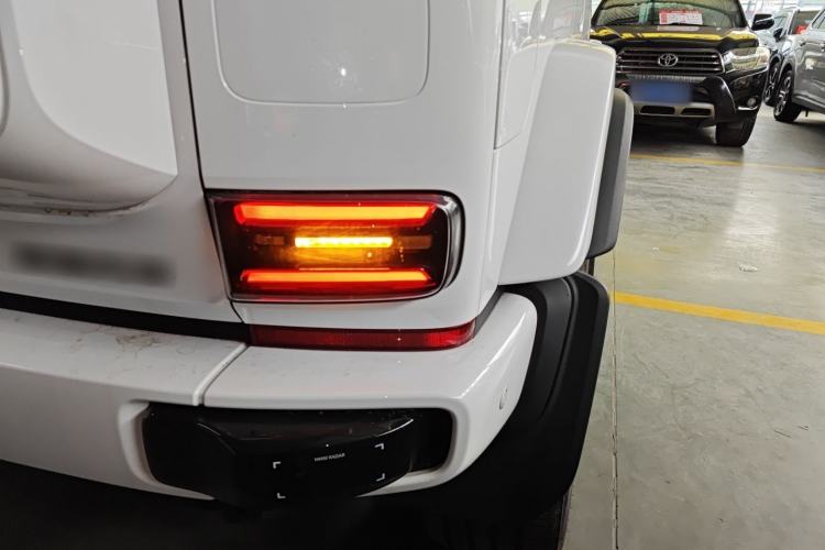 Used  V23 2025 501 Four-Wheel Drive Intelligent Driving Version
