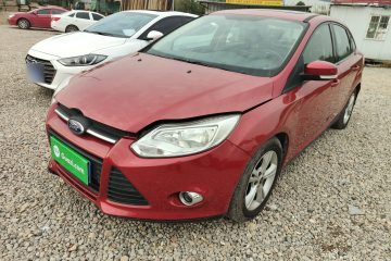 Used Ford Focus 2012 Sedan 1.6L Automatic Fashion Edition