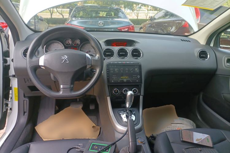 Used Peugeot 408 2013 2.0L Automatic Comfort Edition
